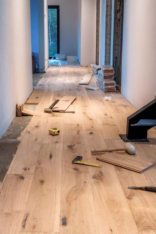 Pose de parquet &agrave; S&eacute;lestat, techniques pour un r&eacute;sultat durable